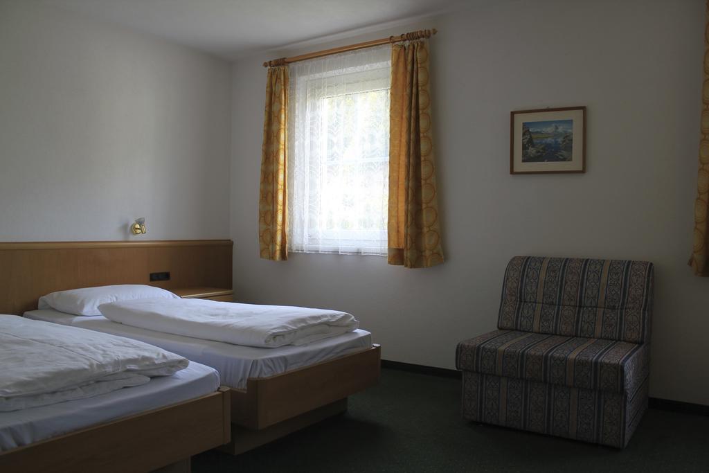 Gasthof Bundschen Sarentino Rum bild