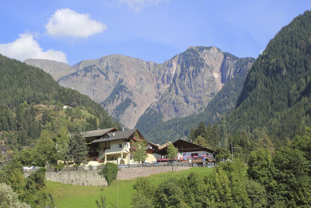 Gasthof Bundschen Sarentino Exteriör bild